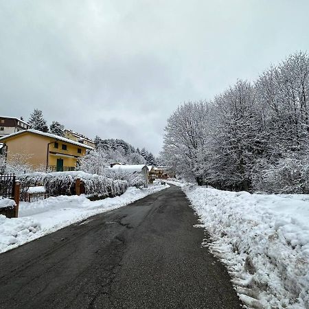 La Casa Di Fantalegno Apartman Camigliatello Silano Kültér fotó